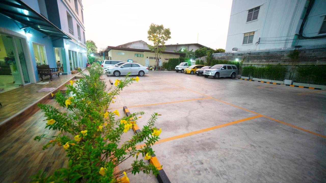 The Willing Hotel And Residence Banguecoque Exterior foto